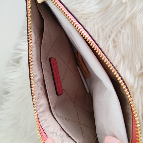 Michael Kors Jet Set Travel Large Patchwork Wristlet  35F4GTVW7Y MK - Picture 5 of 15